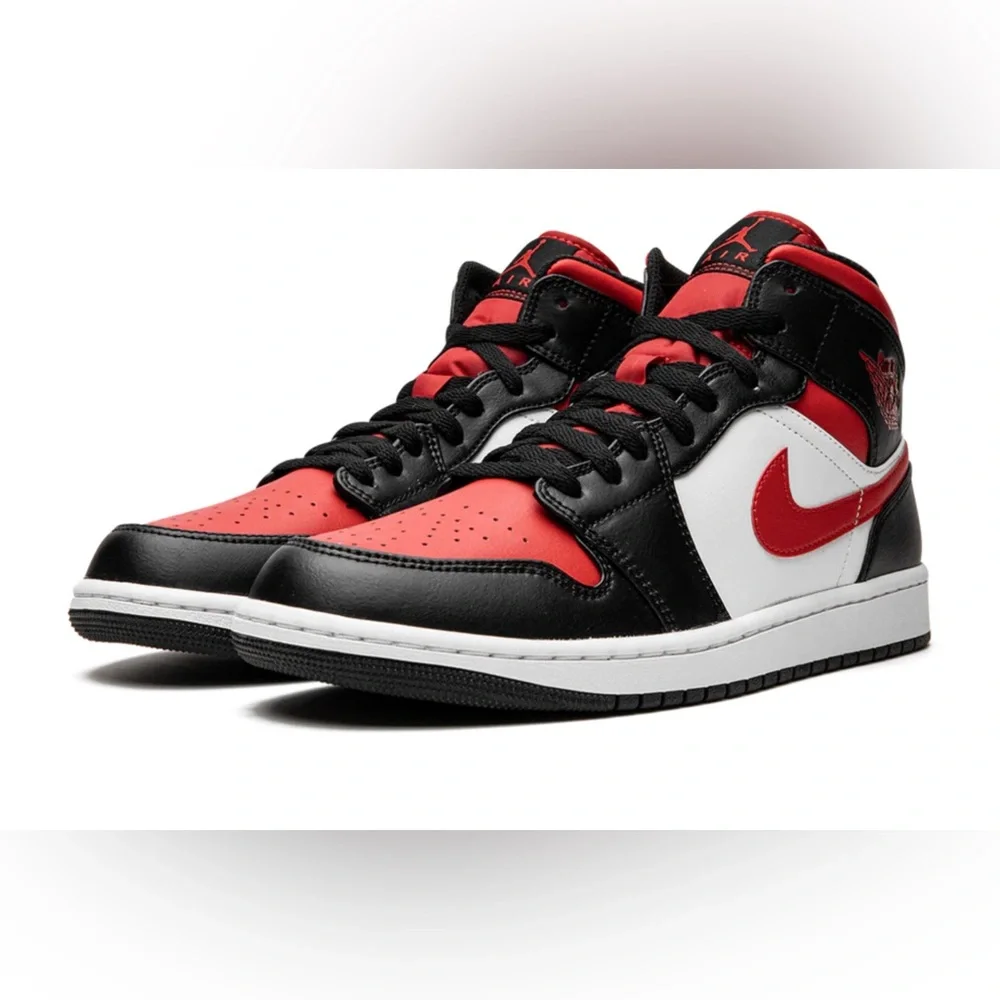 New Air Jordan 1 MID Bred Toe 554724-079 Mens Sz 8.5